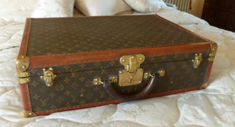 At UKAA we currently have in stock three Louis Vuitton suitcases in perfect original condition. These vintage quality travel accessories make the perfect Christmas gift that speaks elegance and qlamour. To view these quality items please visit our website.