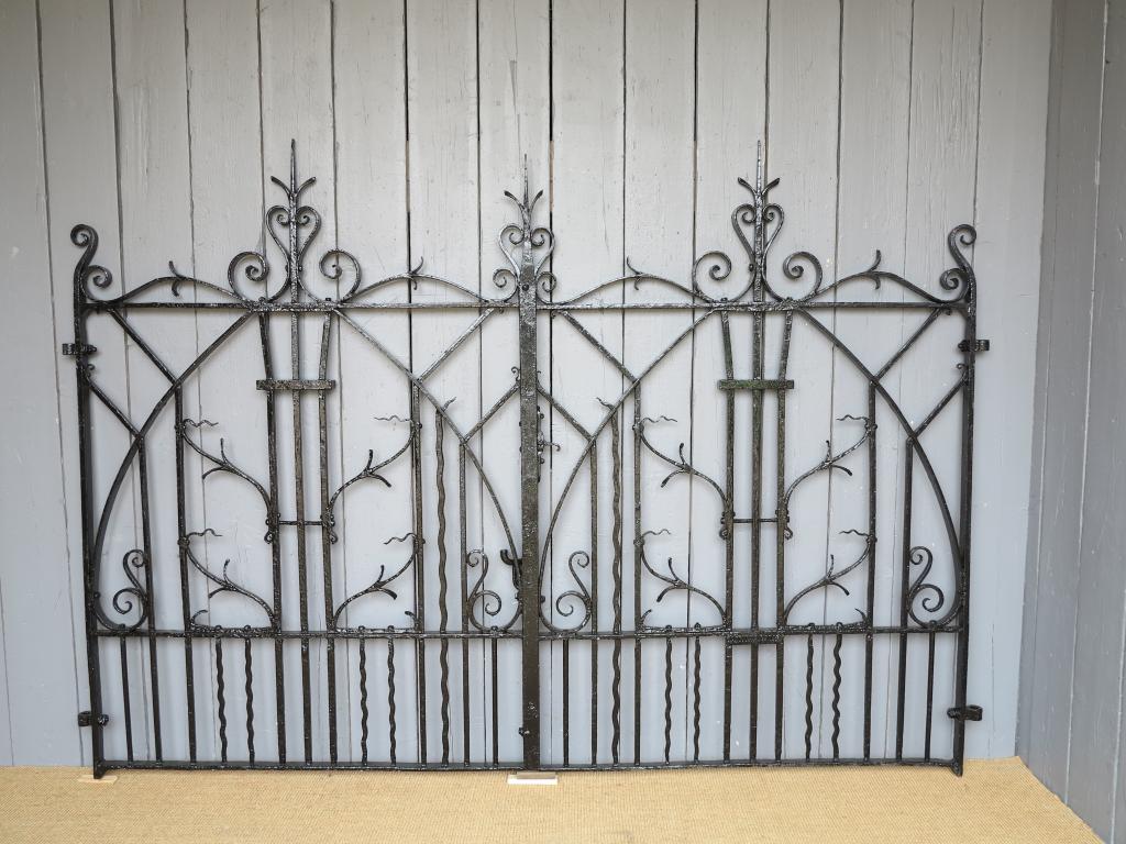Traditional Victorian Driveway Gates Fully Refurbished and Available to Buy at UKAA
