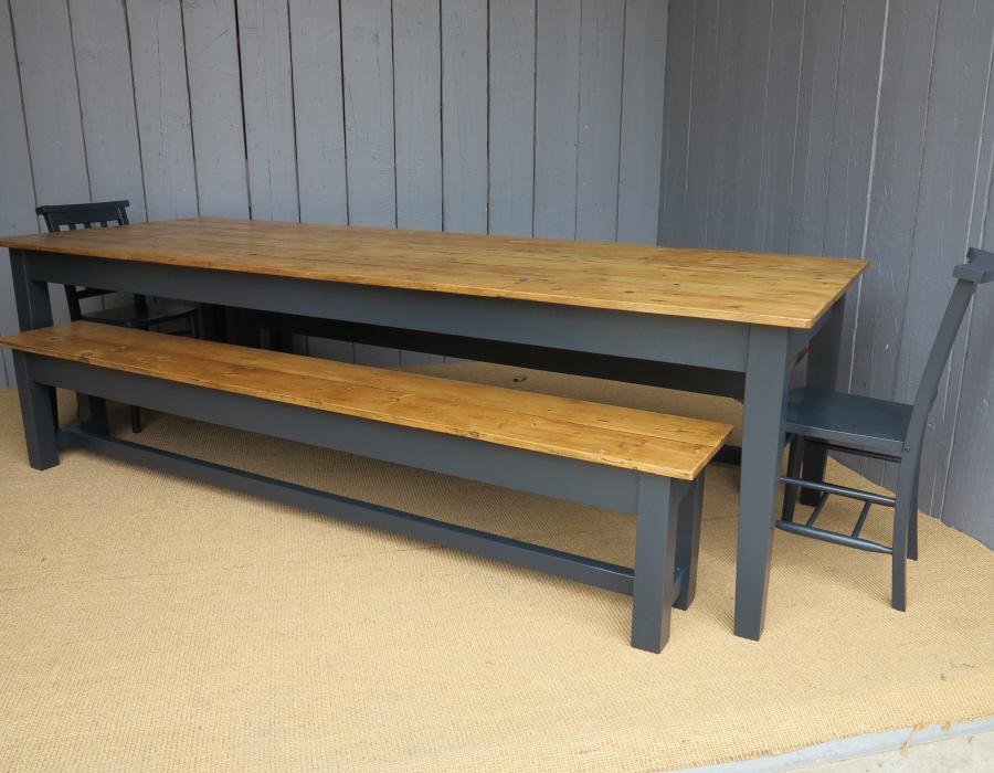 Made to
            Measure Bench by UKAA