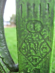 Image 2 - Original Medieval Pattern Coalbrookdale Garden Bench