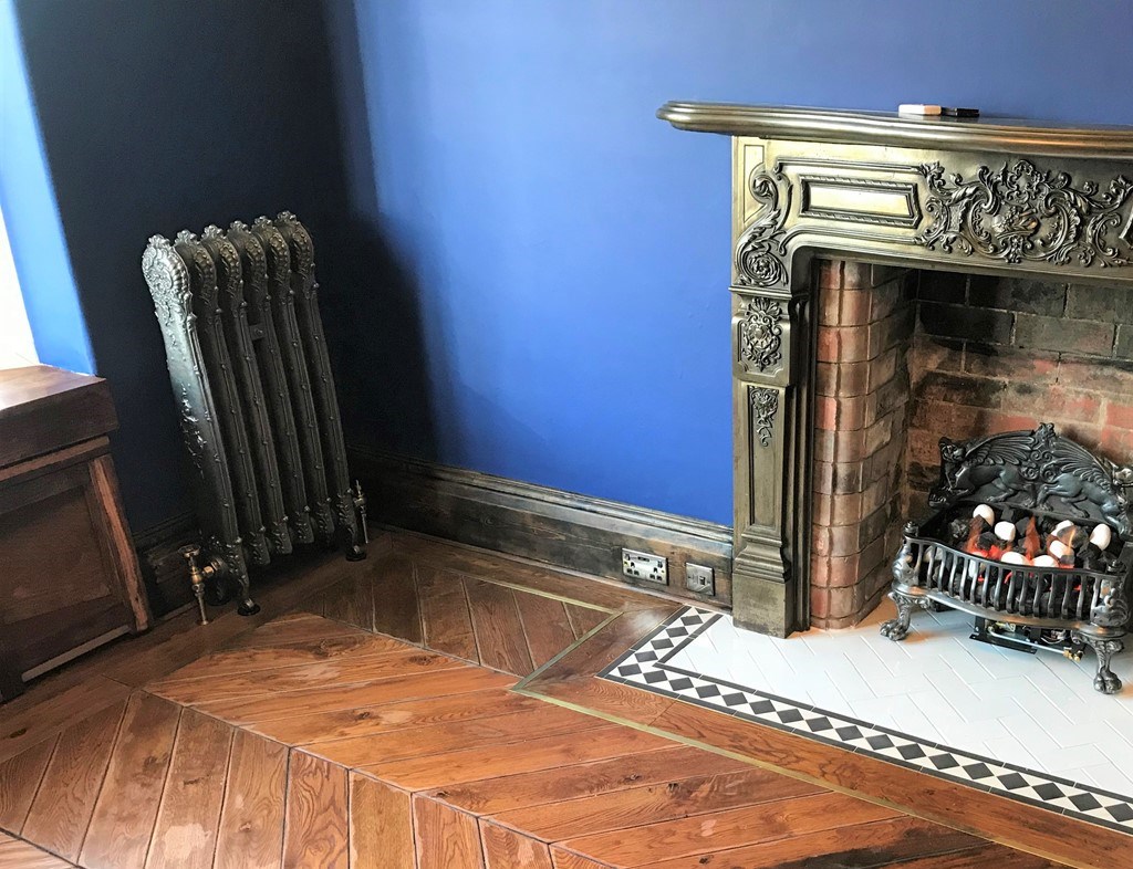 Gallery Images of Cast Iron Radiators products which are bespoke made ...