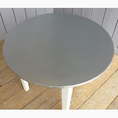 Natural Zinc Top Finish Round Table