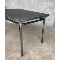 Zinc Table With Square Corners 