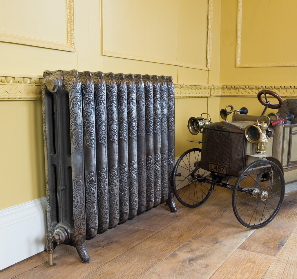 Traditional Victorian Column Cast Iron Radiators are Ideal for Vintage and Contemporary Homes