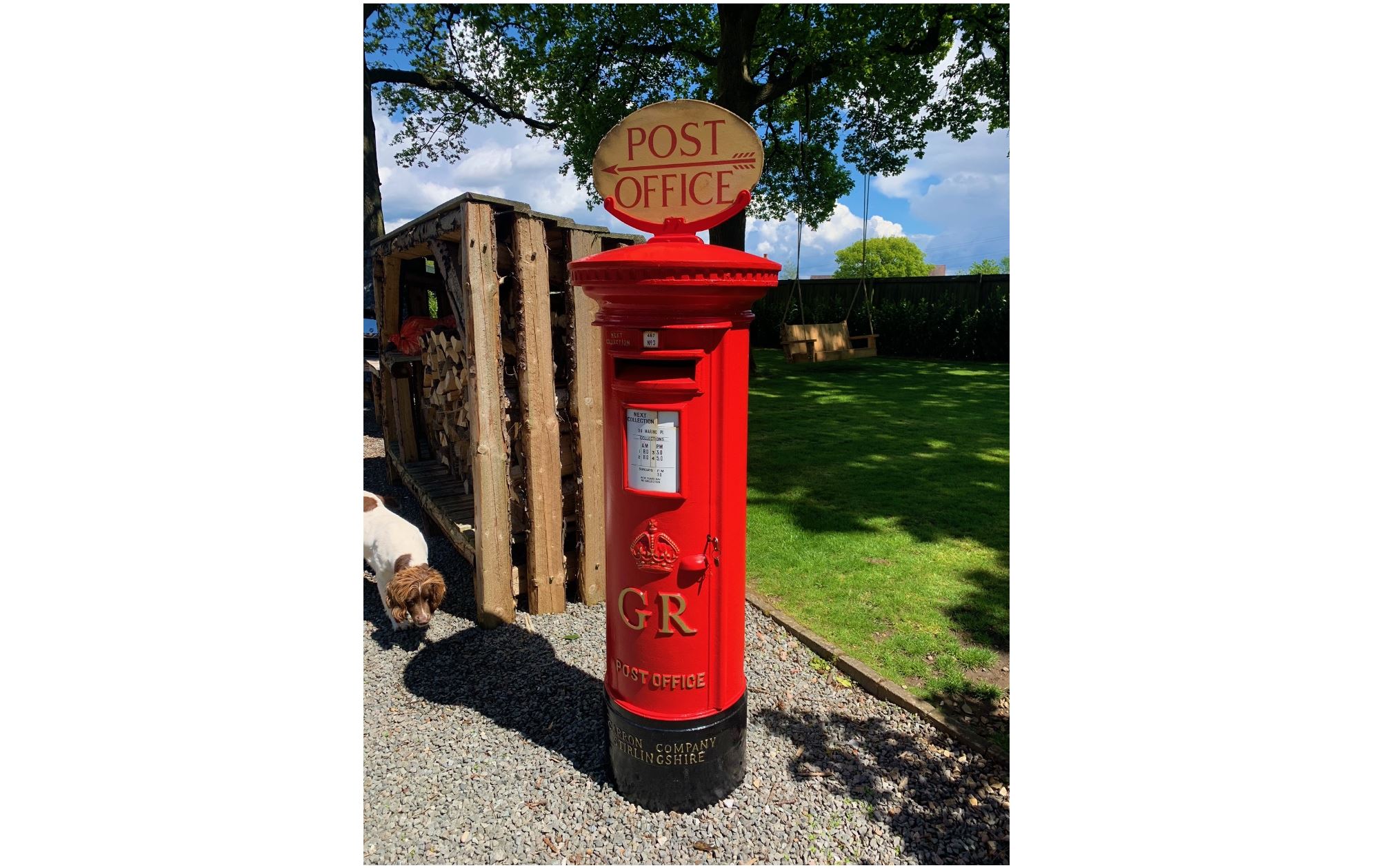 At UKAA we supply original Royal Mail post boxes and signs which have all been fully restored. Each box comes with their original Chubb lock and keys