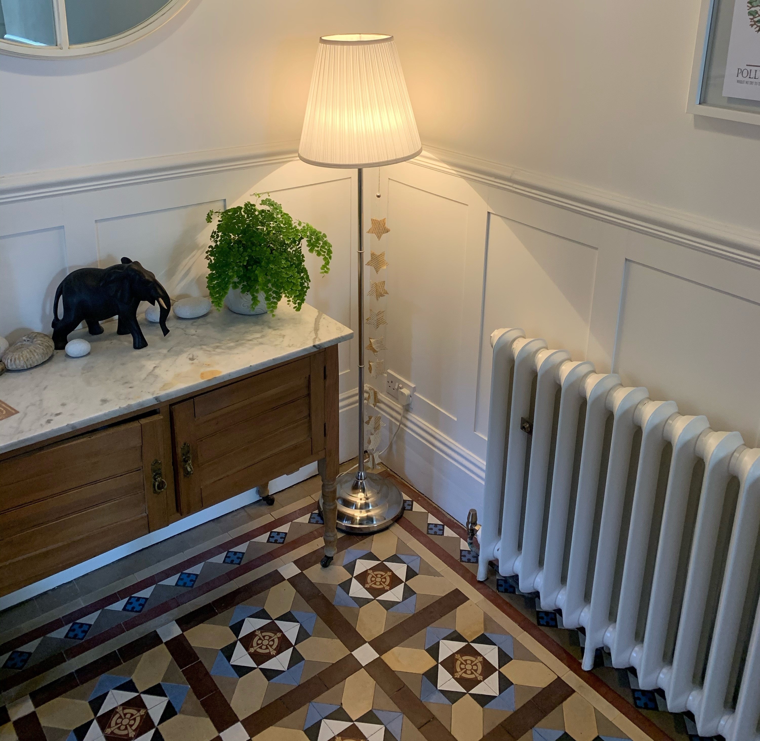 Carron Princess Style Cast Iron Radiator fitted In a Traditional Hallway