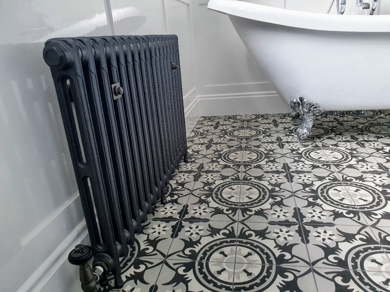 Victorian 2 Column Cast Iron Radiator Fitted In A Bathroom