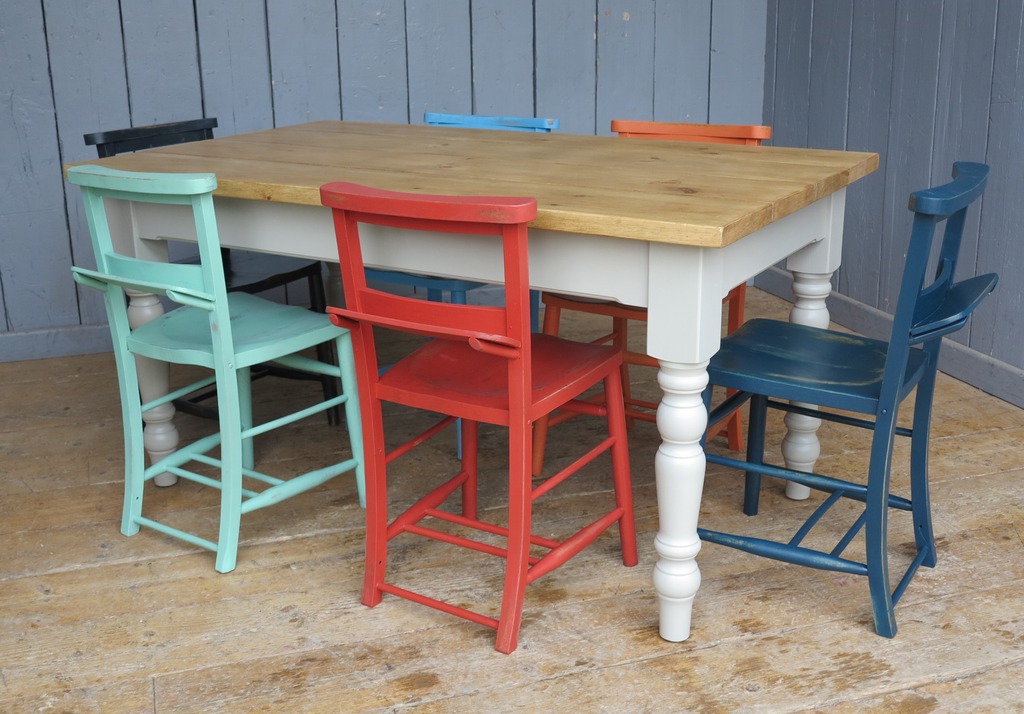 British made chunky pine farmhouse style table for sale available in your bespoke sizes to suit and country kitchen