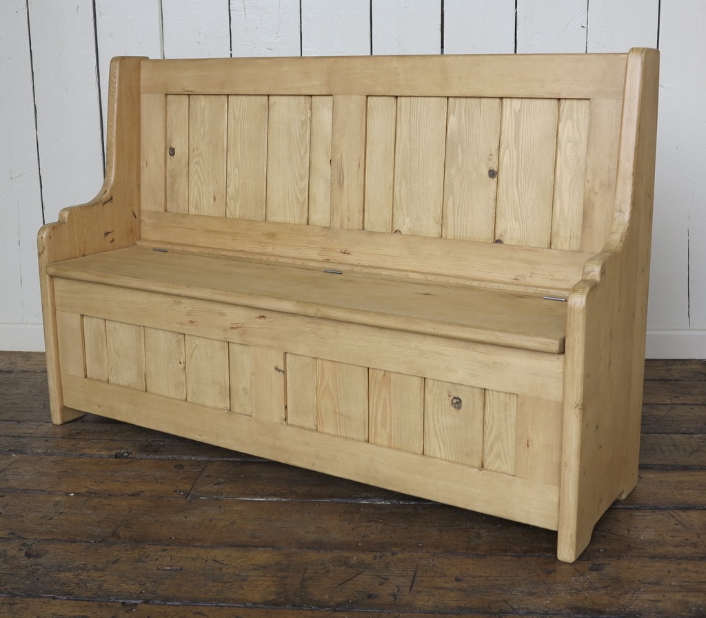 Traditional Settles Made from Old Antique Pine Made to Your Bespoke Sizes and Designs