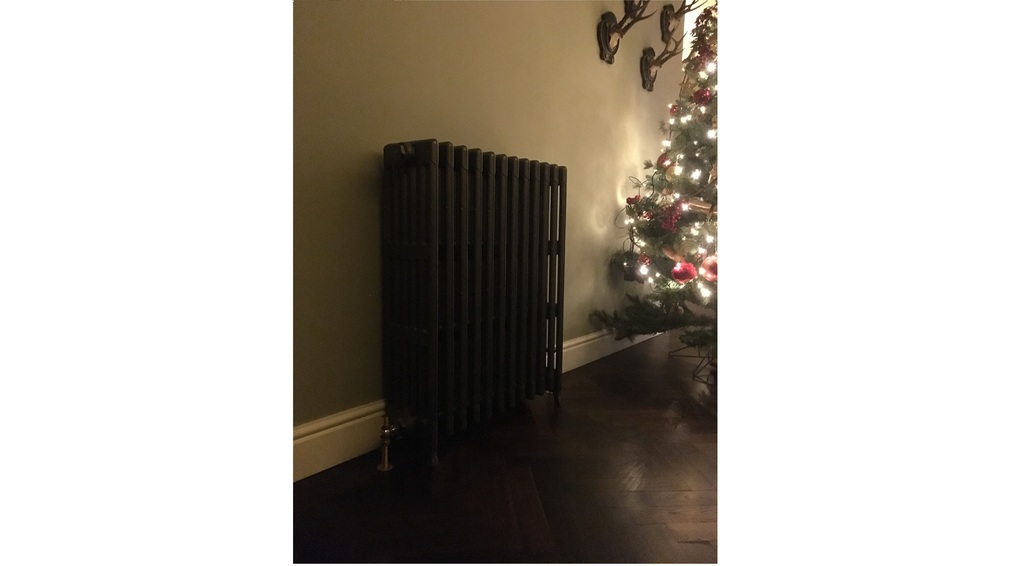 Order today and receive your cast iron radiator before Christmas. At UKAA we stock Carron cast iron radiators to go. All are available in primer finish,assembled and ready for next day delivery